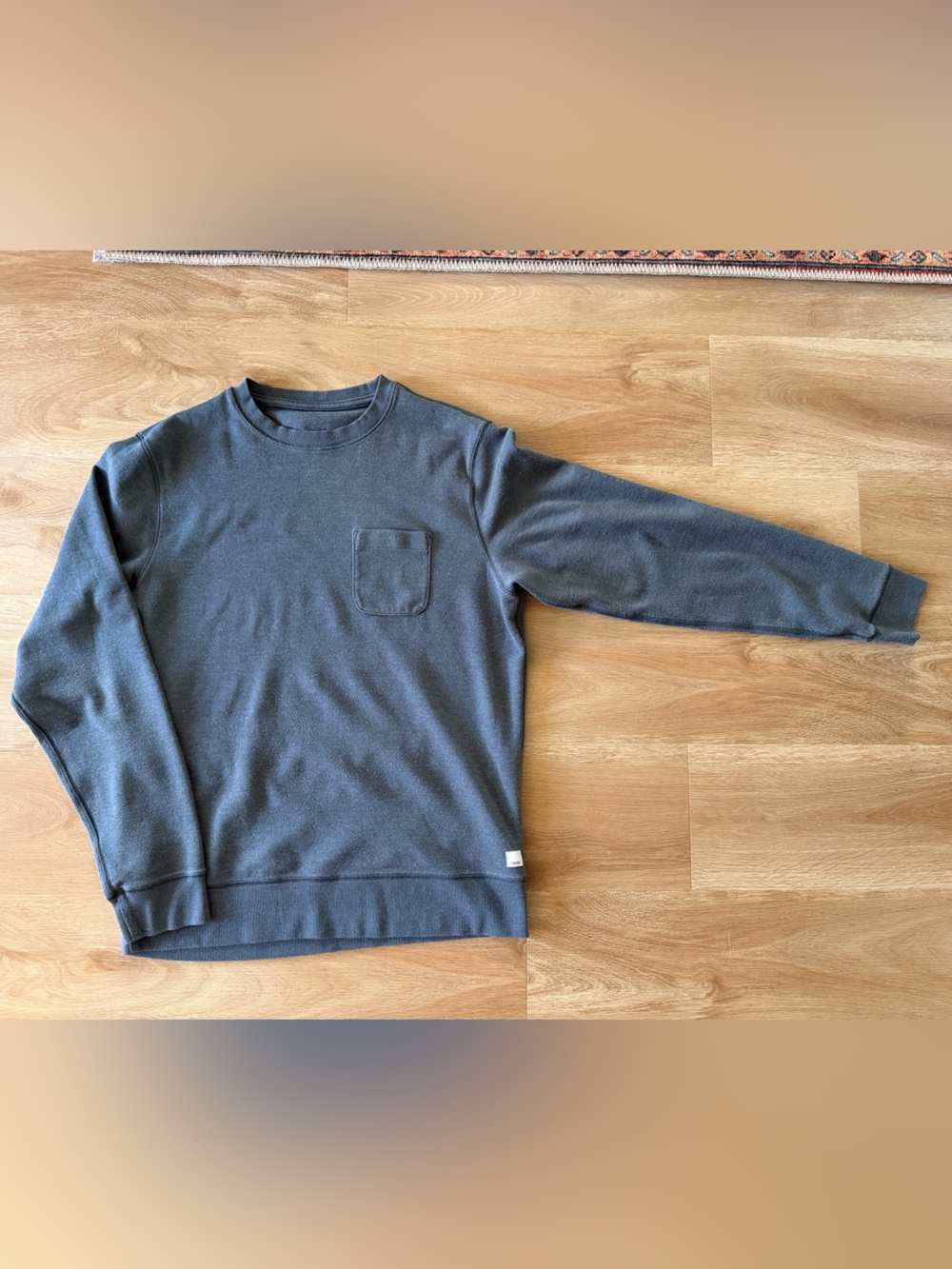 Vuori Mens Jefferys Crew Pocket Pullover - Slate Blue